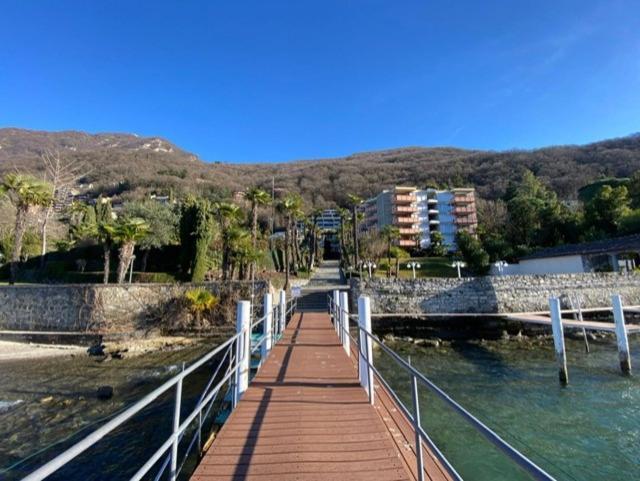 Luganersee, Pool, Strand, Parkplatz, Suite Bissone Dış mekan fotoğraf
